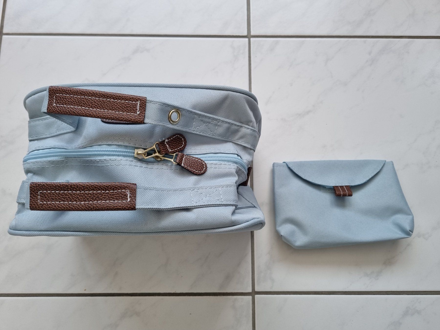 Taschen: Schönes praktisches Taschen-Set – Neu (gemäss Beschreibung) aus Nottwil von Janny77