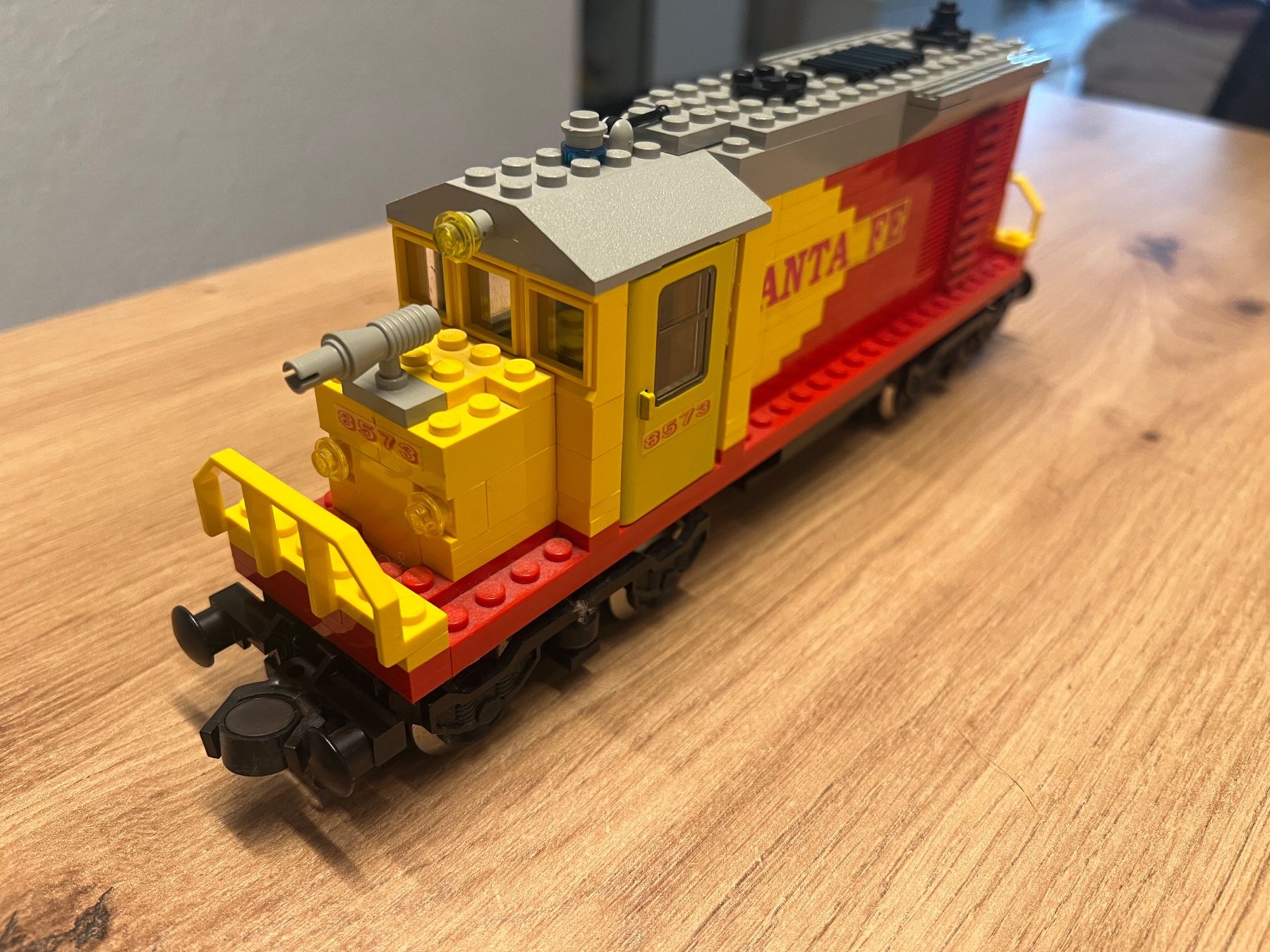 Lego Giocattoli: Lego Eisenbahn Santa Fe eigenbau – Usato da Steffisburg venduto da Mamschi