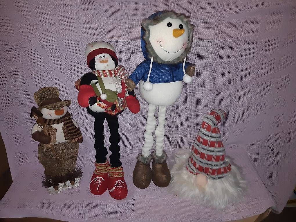 Tutte le decorazioni: Winter Dekoration Figuren – Usato da Studen SZ venduto da Kbybrig 1