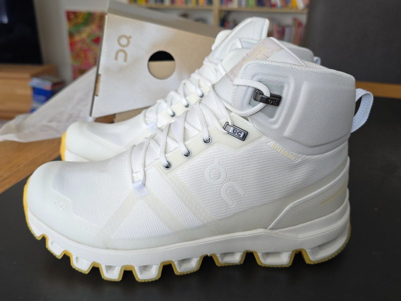 On Scarpe da donna: ON CLOUDROCK waterproof gr 37.5 – Nuovo e nell'imballaggio originale da Wallisellen venduto da theblacksheep 1