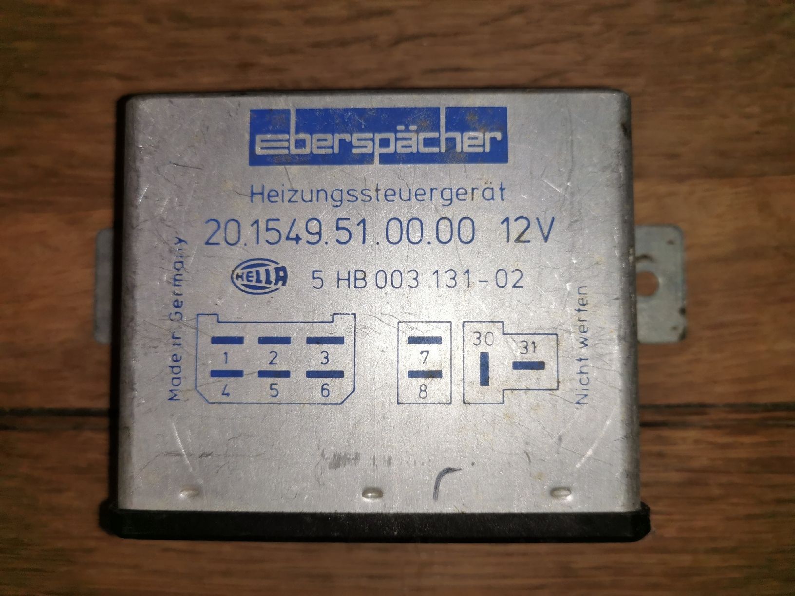 Eberspächer Radiatori: Steuergerät Eberspächer D4L Gebraucht – Usato da Ins venduto da joojooo