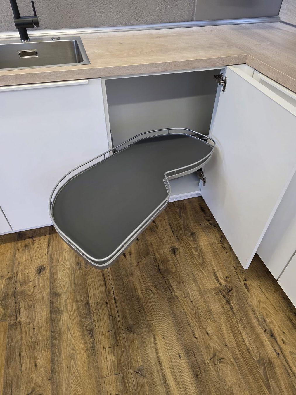 Komplettküchen: Moderne Küche mit Kochinsel – Neu (gemäss Beschreibung) aus Biberist von m_profix 7