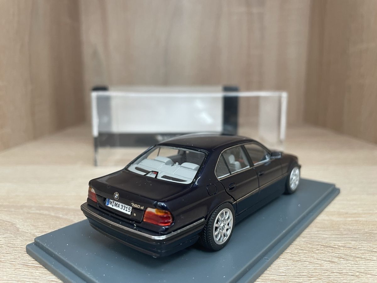 BMW Modellini d'auto: Bmw 7 ( e38) by Neo 1/43 – Usato da Paradiso venduto da jovica1987 2