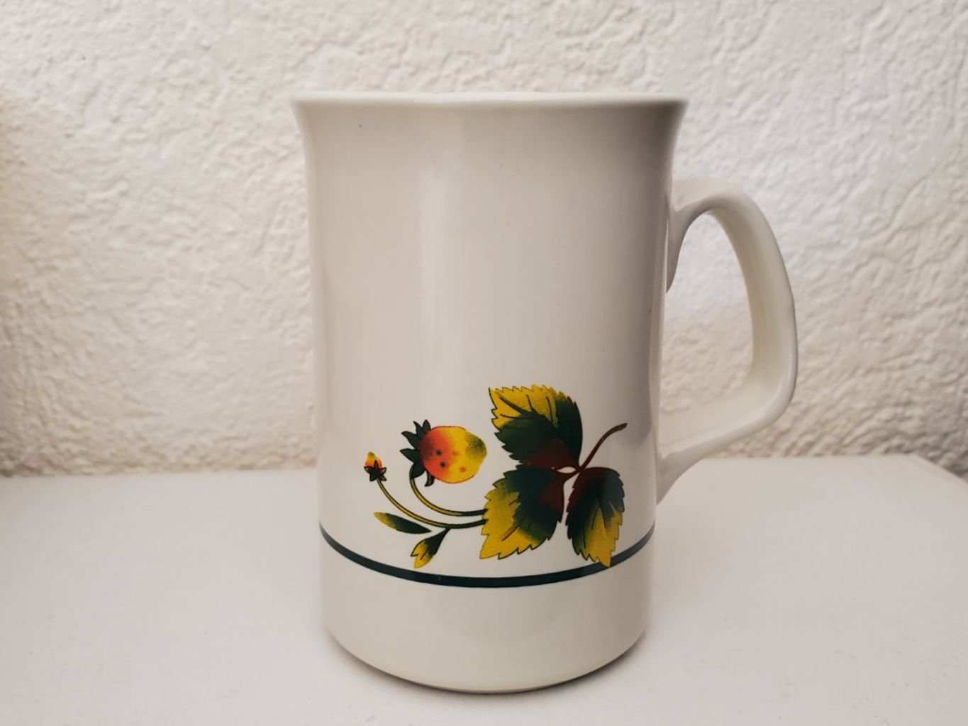 Tazze: Tasse décor fraises, Rosenberger – Usato da Rennaz venduto da La_malle_du_dauphin