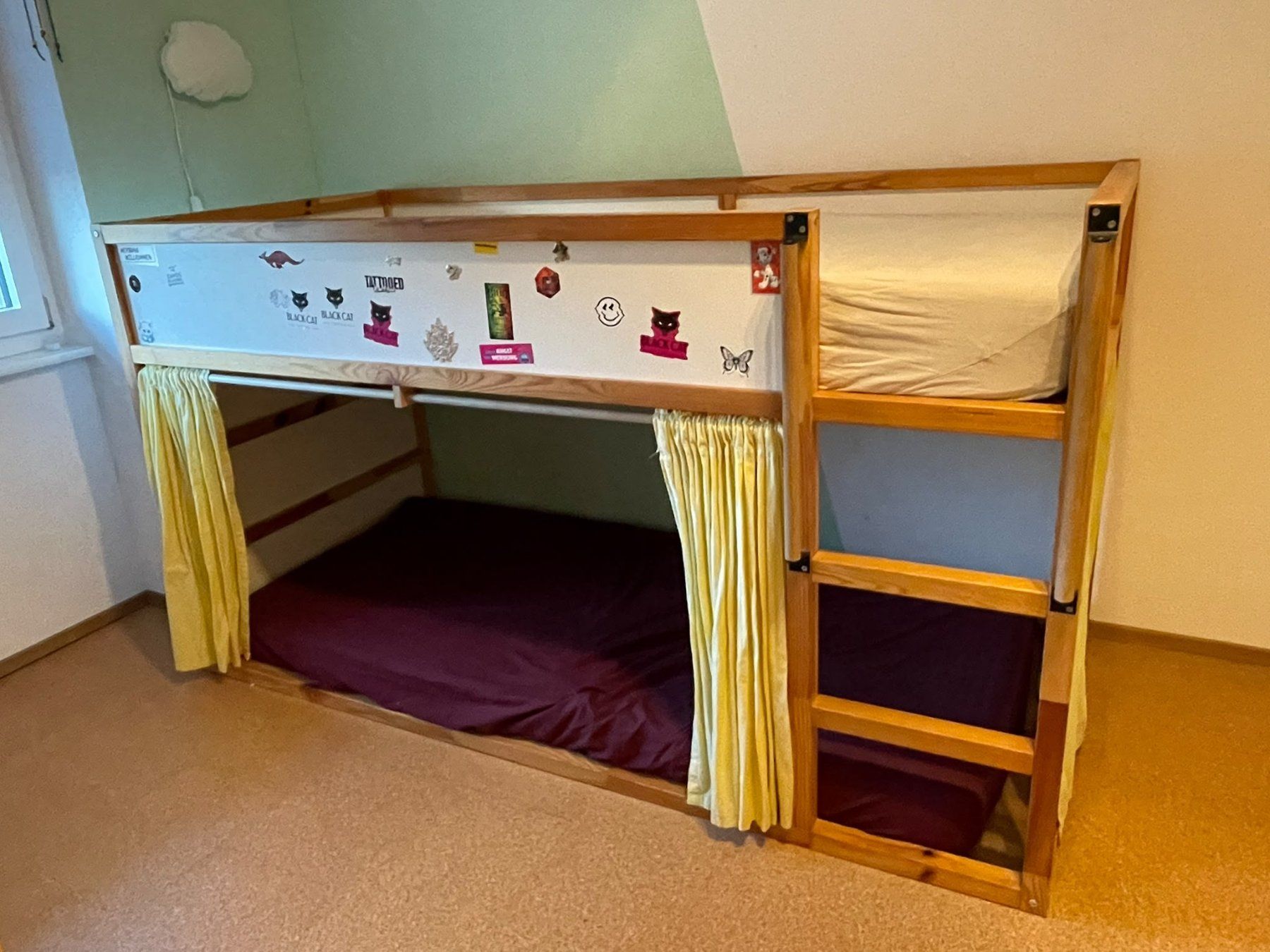 Ikea Letti: Kinderbett KURA IKEA – Usato da Osterfingen venduto da Freihof_1