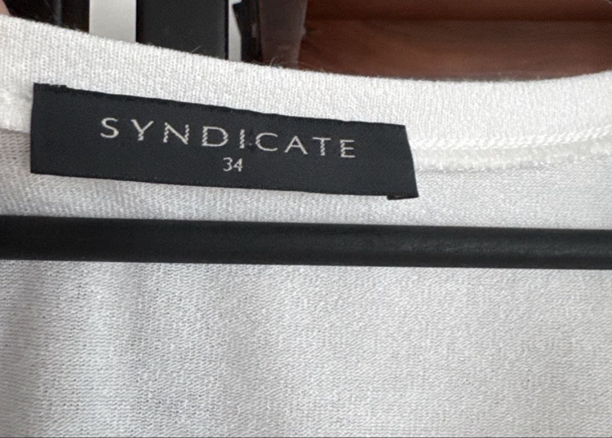 Top: Syndicate Feinstrick-Shirt /Kurzarm-Pullover Gr.34, Offwhite – Usato da Baar venduto da Jjanet 3
