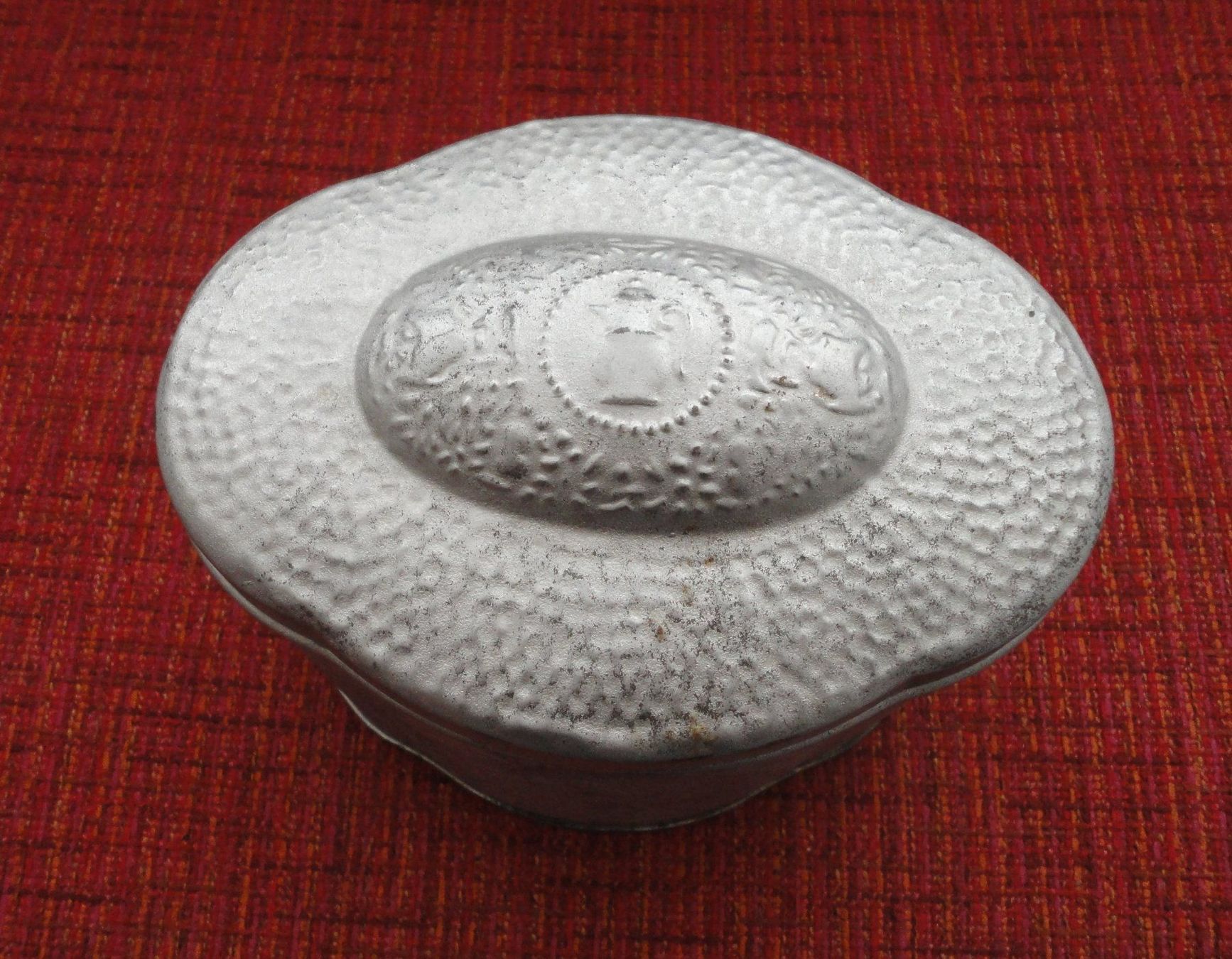 Contenitori & Simili: Blechdose Kaiser's Kaffeegeschäft/Hammerschlag alt – Usato da zürich venduto da parts5060 2