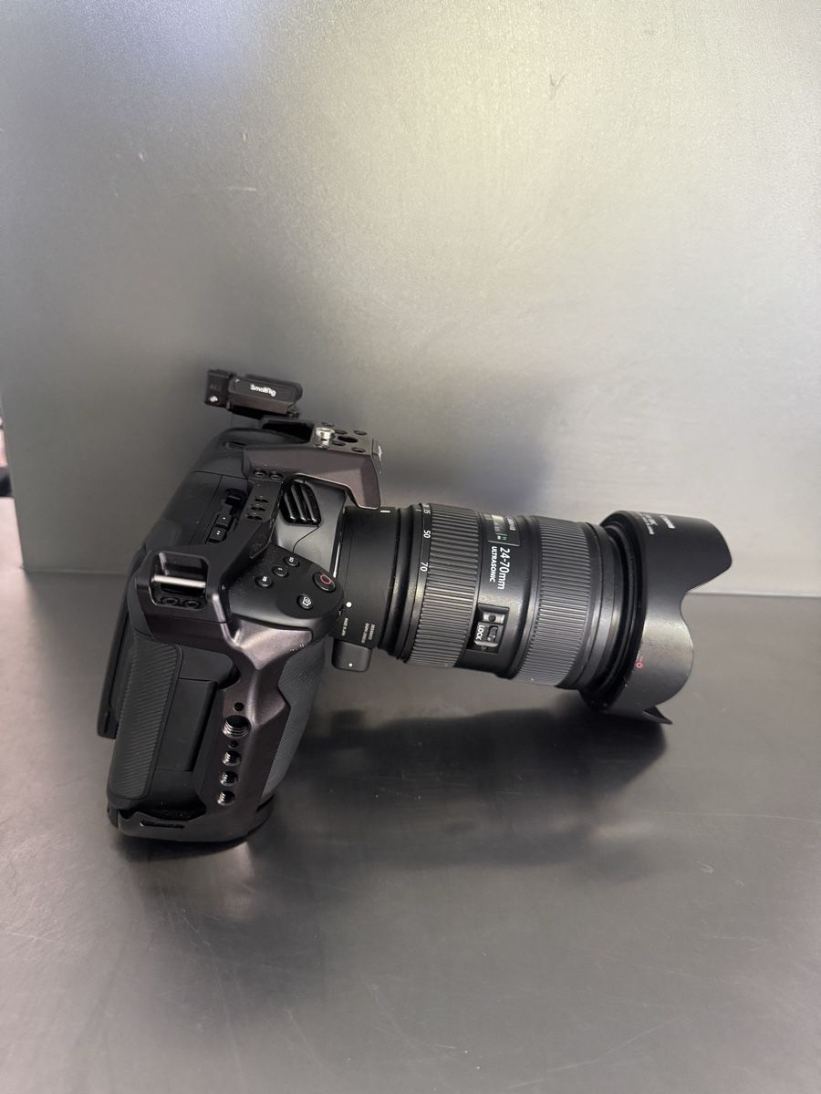 Fotocamera: Black Magic 6k FF Full Frame Kit Ready to Shoot – Usato da Wallisellen venduto da nicksoland 6
