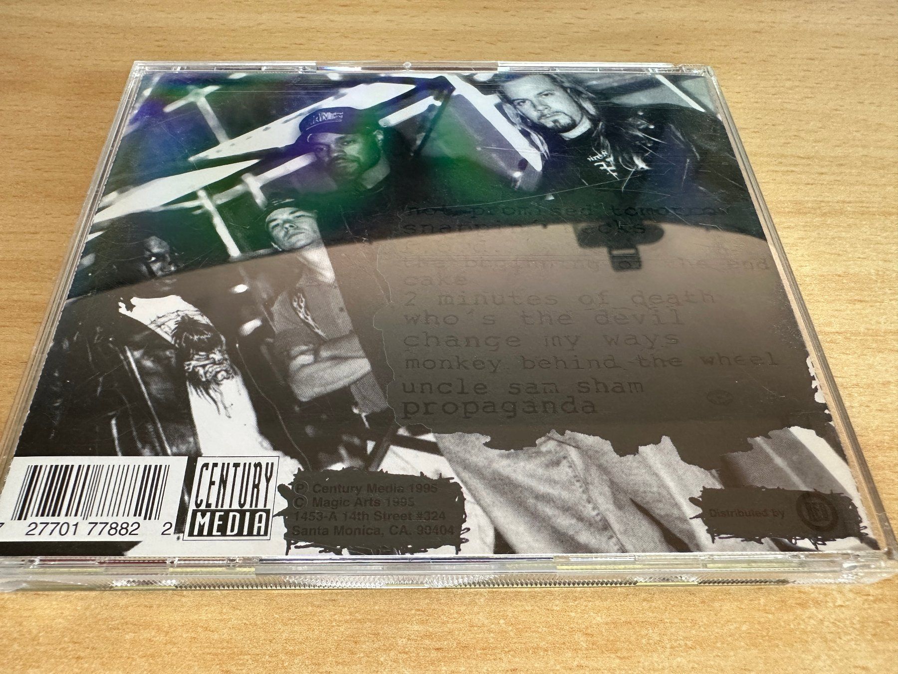 CD: Stuck Mojo – Snappin' Necks – Usato da Rikon im Tösstal venduto da Alpenmutz 1