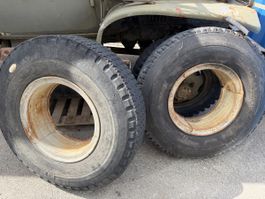 2x Trilex Rad mit Pneu 11.00 R20 Michelin Saurer Lkw bauern