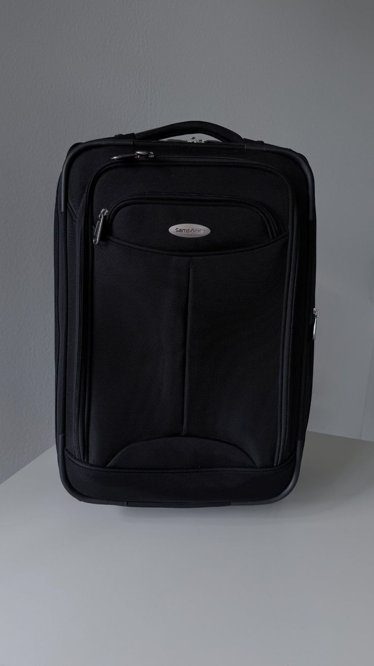 Samsonite Valigie: Samsonite Valise cabine souple noire – Usato da Lausanne venduto da ipanema23