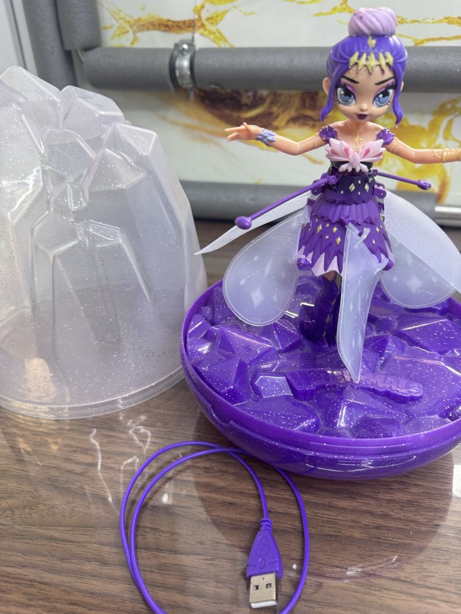 Jouets: Pixie Flyers fliegende Puppe lila mit USB Kabel  – D'occasion à Oftringen par Makeq 2