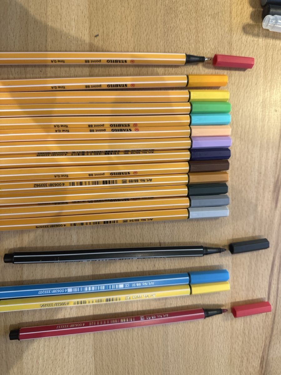 Stylos & Marker: Stifte Set mit Etui diverses Markensortiment gebraucht – Neuf (Voir description) à Brienz BE par Alpenregion 3