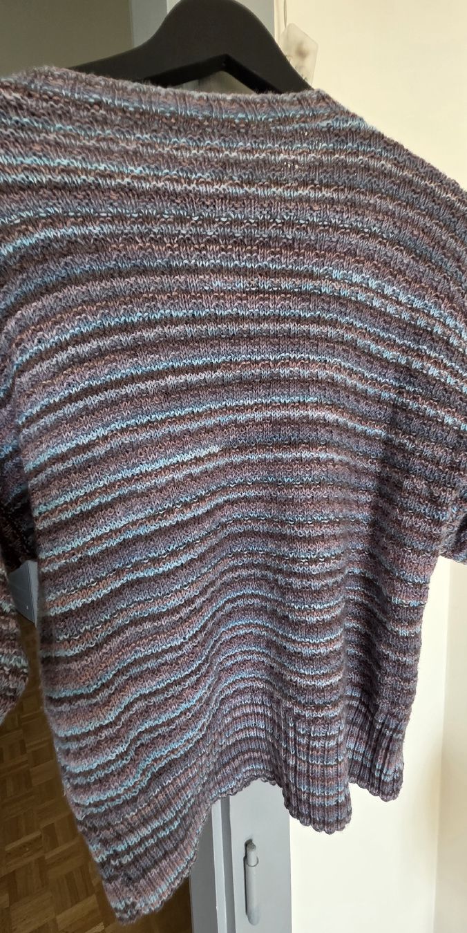 Pullover & Sweatshirts: Pull manches 3/4 – Gebraucht aus Yverdon-les-Bains von van_dq65 4