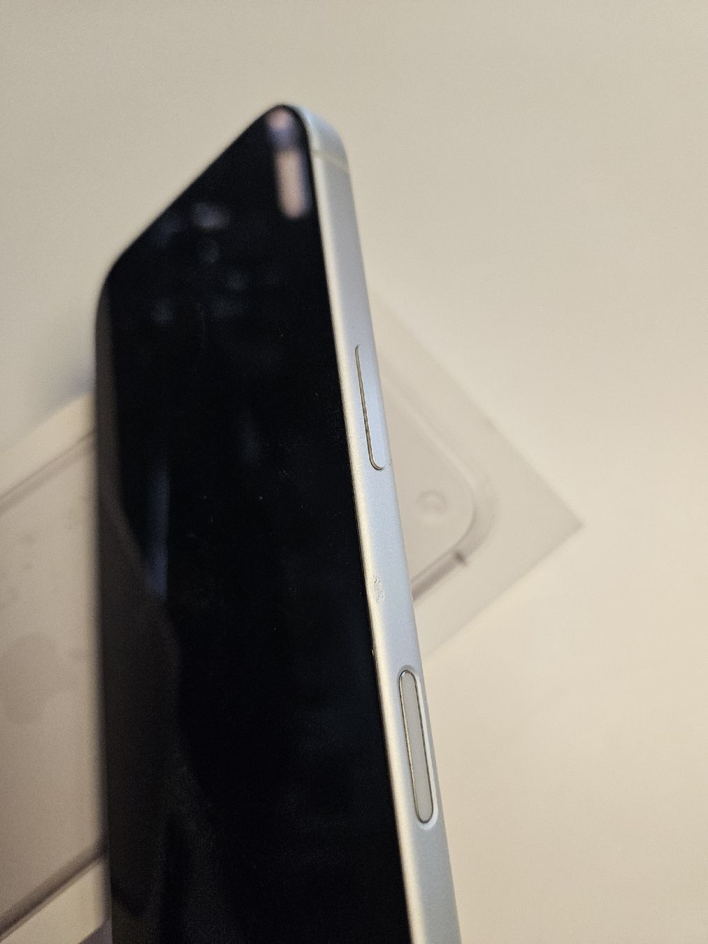 Apple Handys / Smartphones: Iphone 17 pro 256gb Silber – Gebraucht aus Küsnacht ZH von designwelt 1