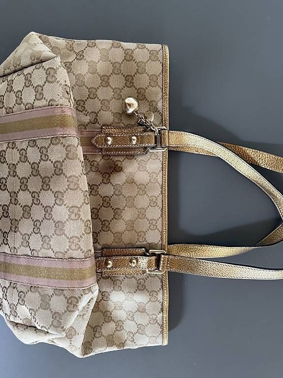Borse da donna: GUCCI borsa a spalla / mano – Usato da Montagnola venduto da bib_b6lm 1