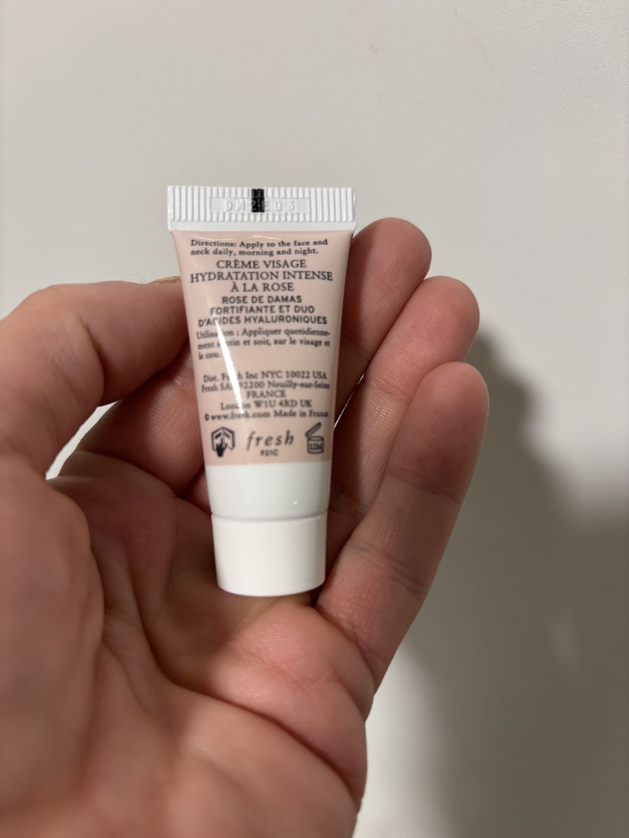 Cura del viso: Fresh Rose Deep Hydration Face Cream 7ml - Neu! – Nuovo e nell'imballaggio originale da Zürich venduto da deruja 1