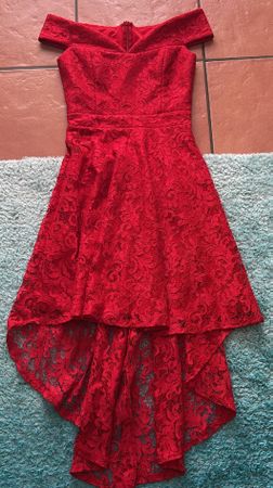 Rotes Spitzenkleid Gr. 36