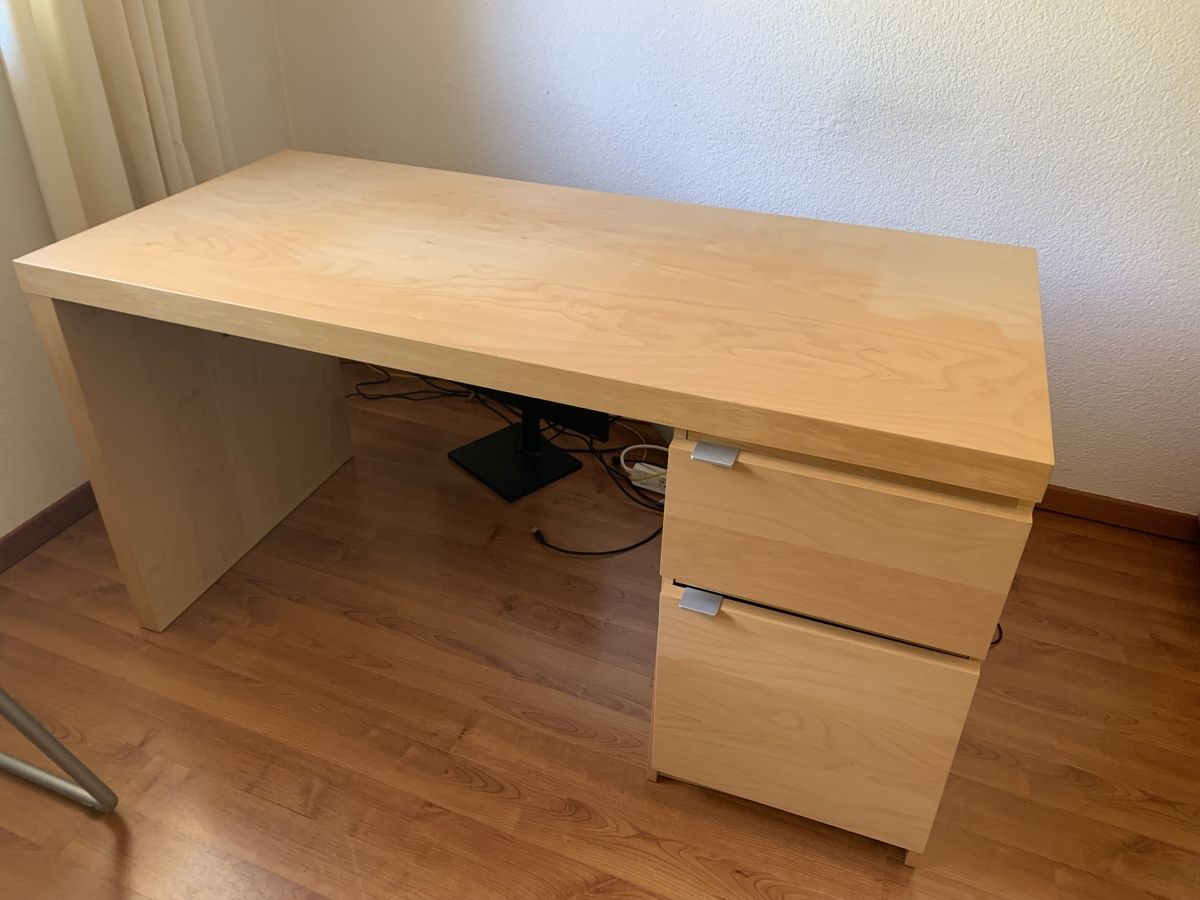 Schreibtische: Schreibtisch – Gebraucht aus Domat/Ems von csu_5hk2 1
