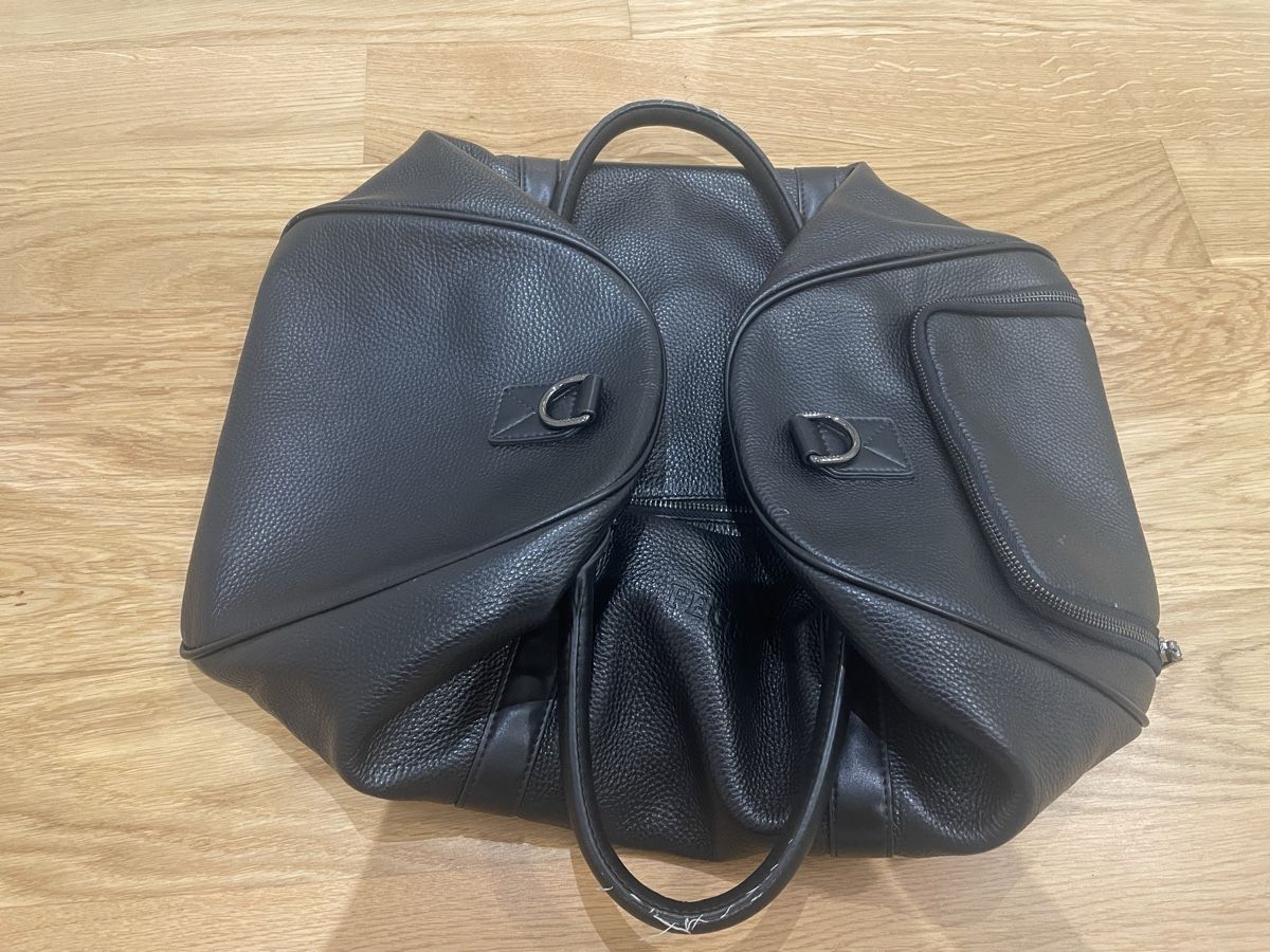 Taschen: Leder Tasche  – Gebraucht aus uster von 2017c