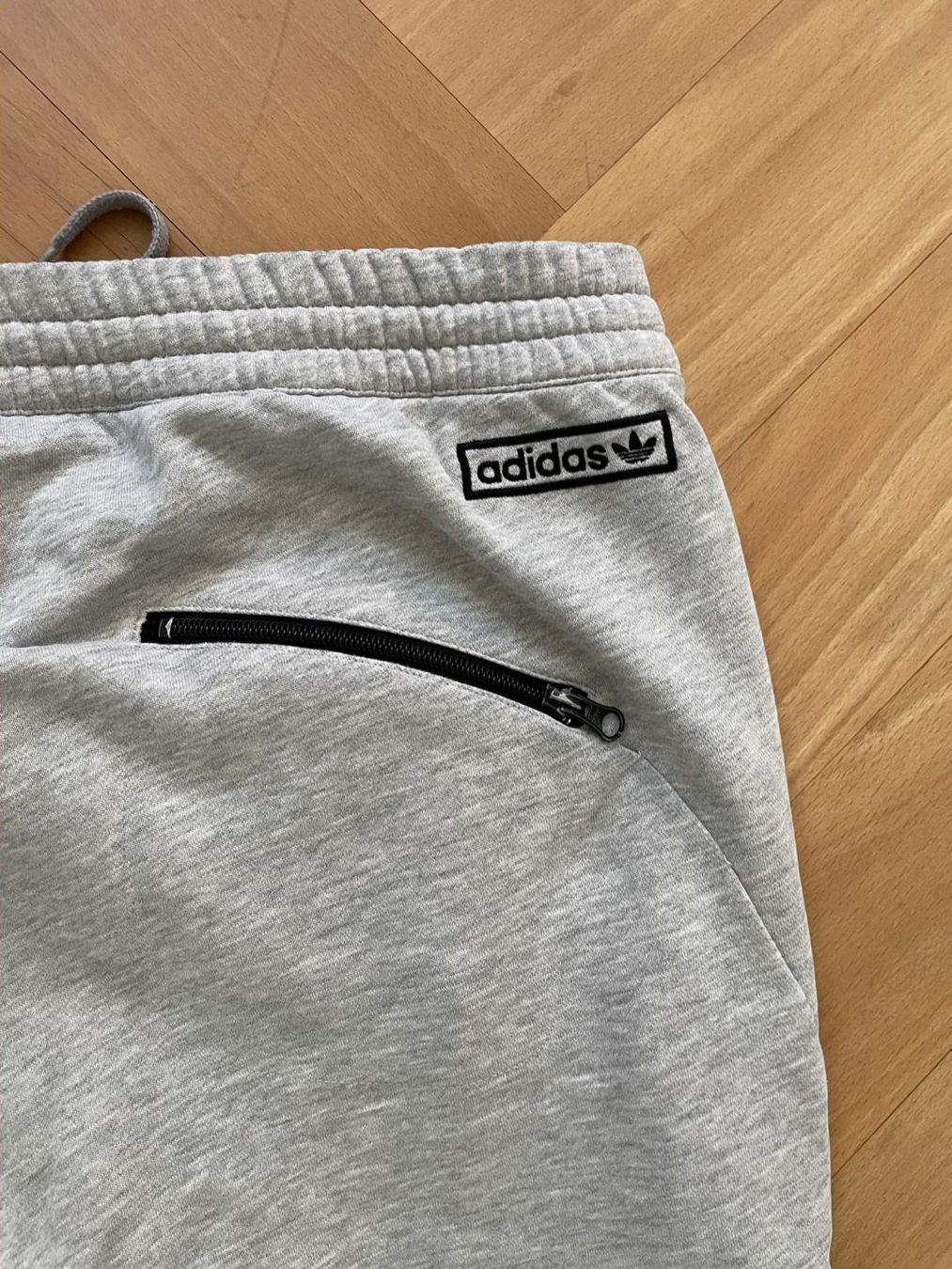 Adidas Pantalons: Trainerhose Adidas – D'occasion à Zürich par pba_original 7