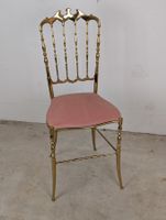 Chiavari Stuhl aus Messing mit Samtbezug
