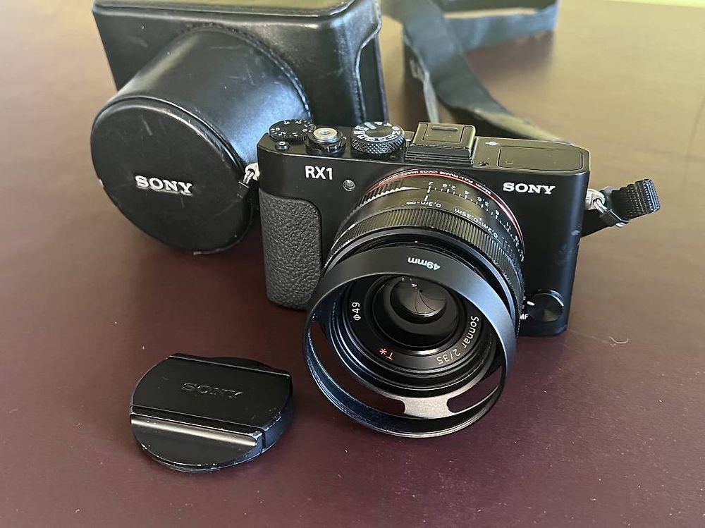 Sony RX1 Vollformat Kamera (Gebraucht) in Brugg AG für CHF 700 – mit ...