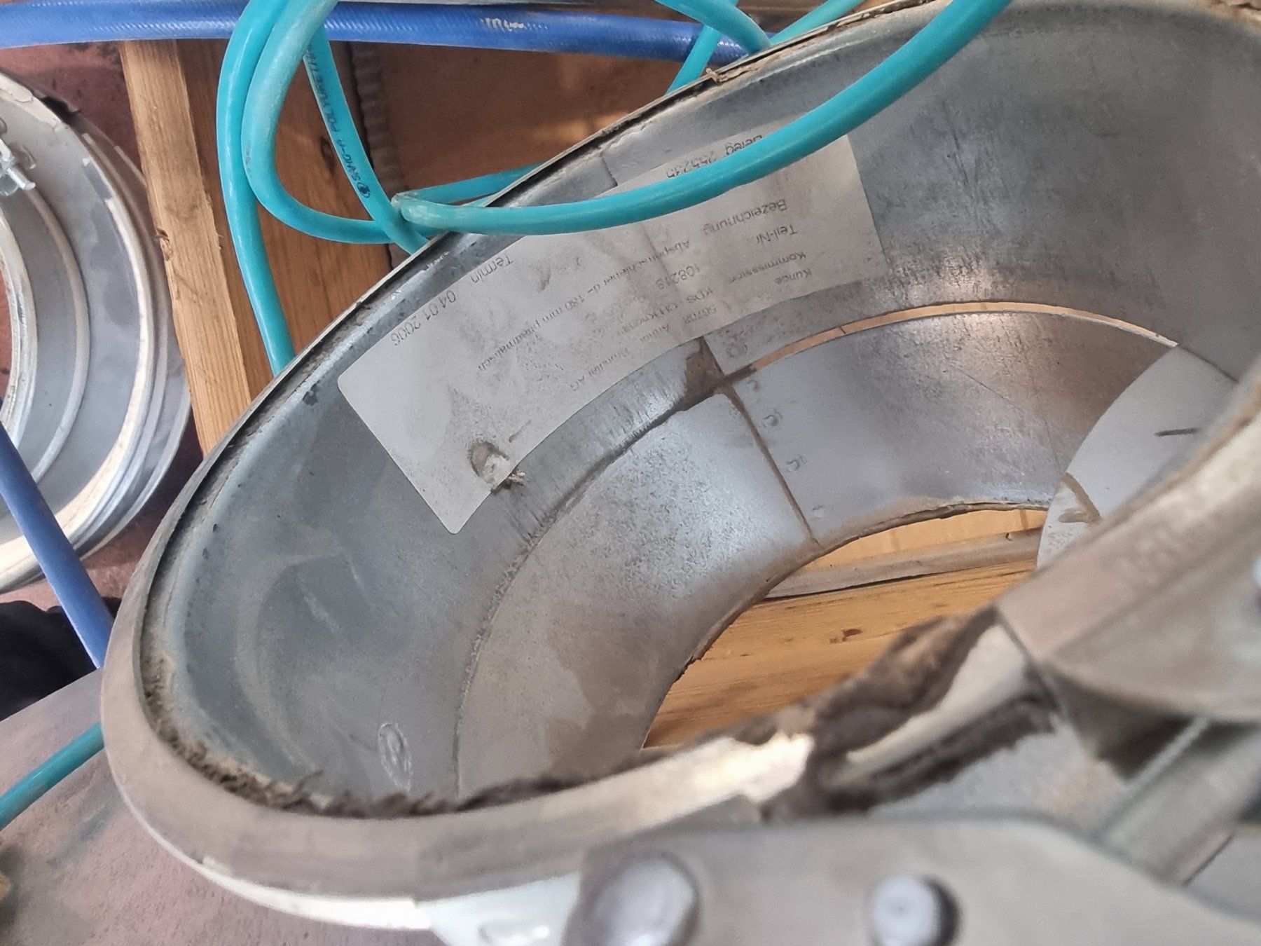 Altro per industria metallurgica: Profi Schuko Absauganlagen-Rohrsystem & Pneumatik-Schieber – Usato da Fehraltorf venduto da rae_cr2c 1