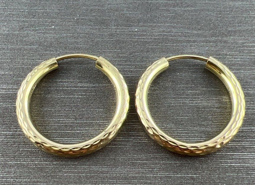Orecchini pendenti & Orecchini a lobo: Creolen Ohrringe 333 Gold – Usato da Nottwil venduto da Verkaufen001