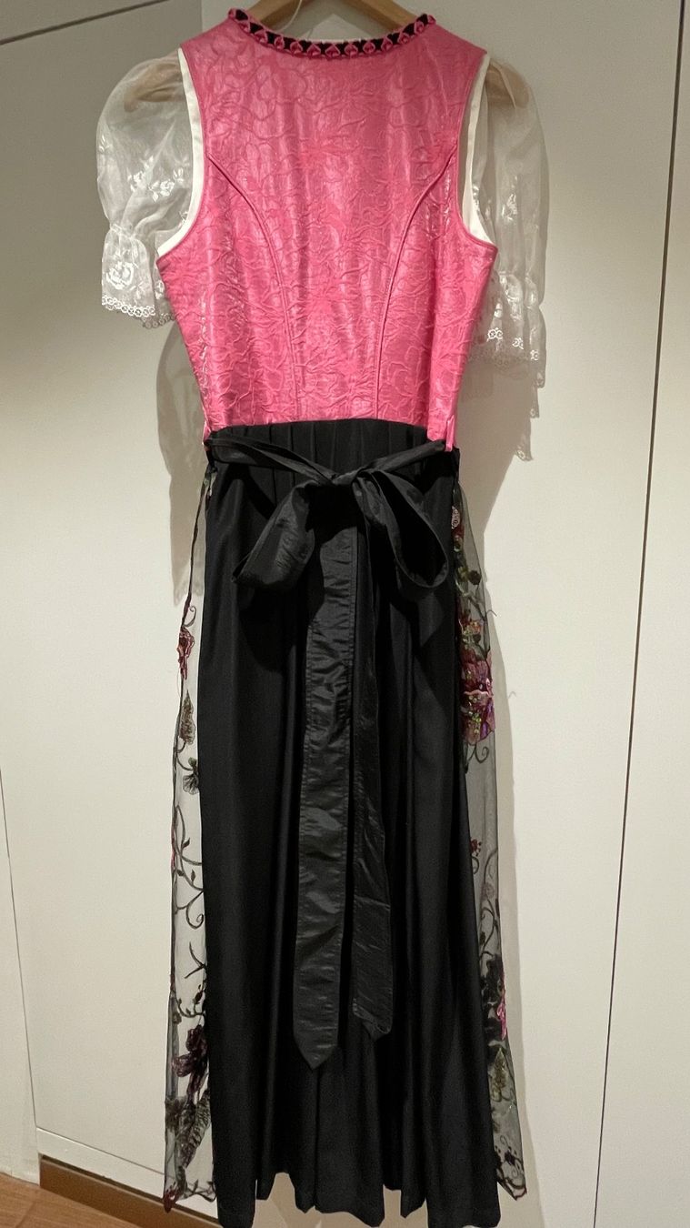 Vestiti: Dirndl von Berwin & Wolff. NEU Gr 38 – Nuovo e nell'imballaggio originale da Egg b. Zürich venduto da Nathalie14 1