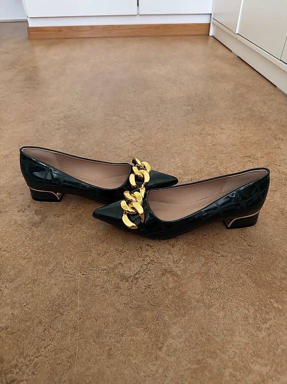 Scarpe da donna: Grün- Gold Ballerinas  – Nuovo e nell'imballaggio originale da Wettingen venduto da eli_c78s 1