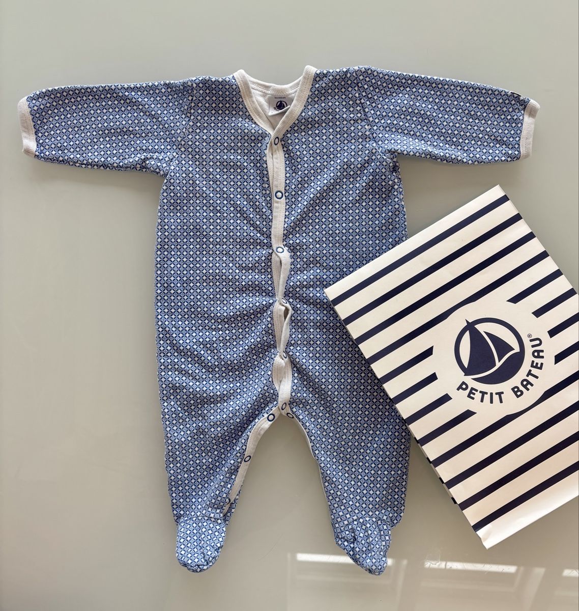 Petit Bateau Pigiama & Simili: Pyjama Petit Bateau 3 mois / 60 cm – Usato da Chéserex venduto da Ramp0n
