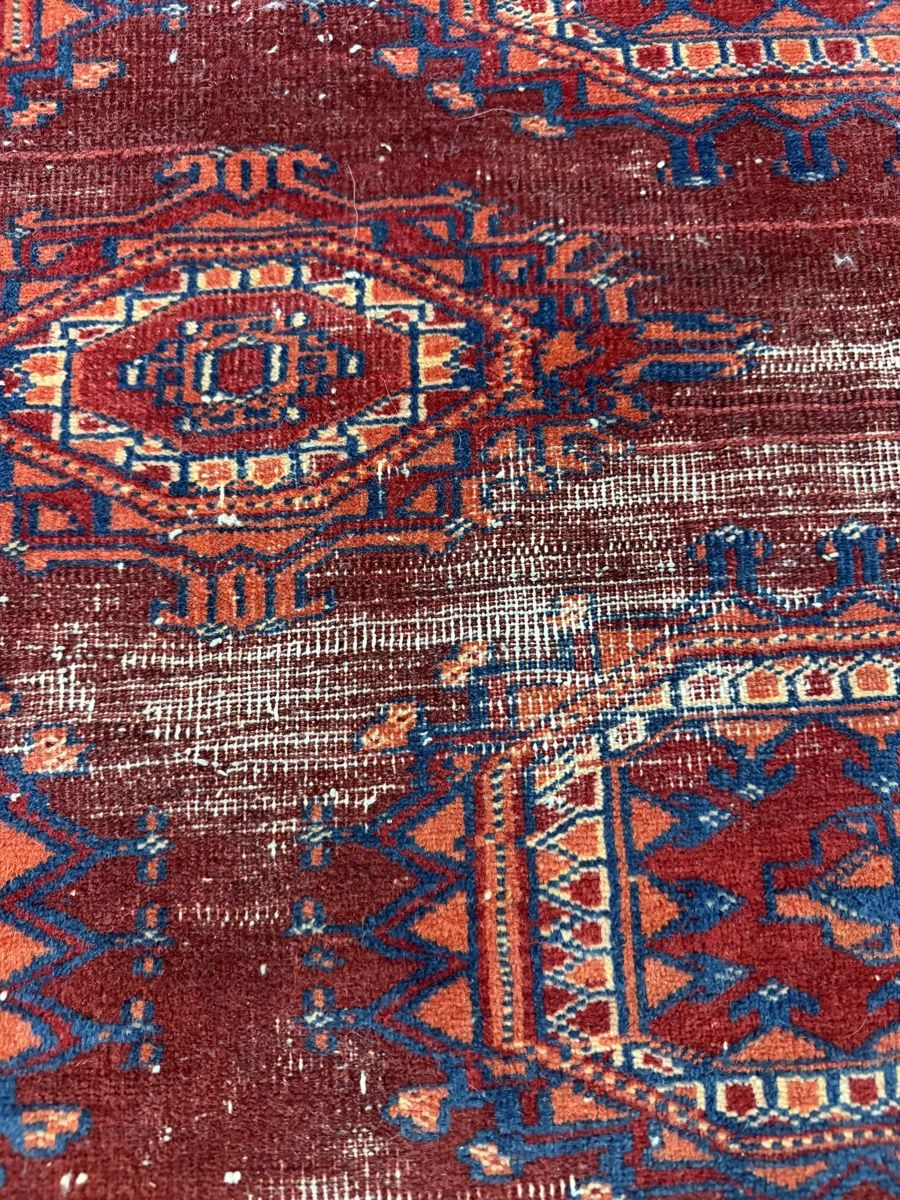 Tapis: Orientteppich mit Muster rot/blau Alt Defekt – Défectueux à Strengelbach par RaenAntikDesign 2