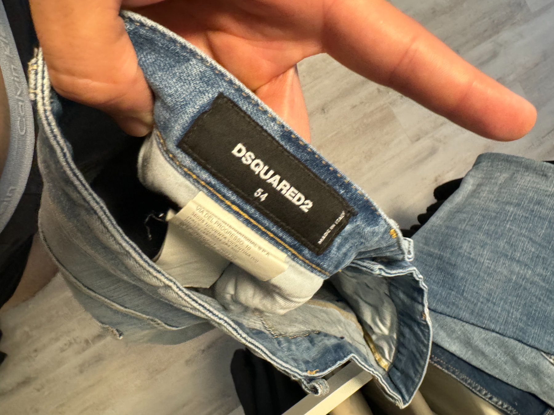 Dsquared2 Jeans: Dsquared Jeans, Grösse 54, Skater Schnitt – Usato da Kleindöttingen venduto da Kimbo93 2