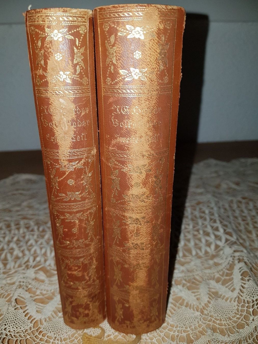 Libri: Volkslieder, erster und zweiter Teil – Usato da zürich venduto da gabab
