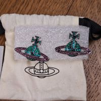 Vivienne Westwood Kika Earrings Orb Ohrstecker Kristall