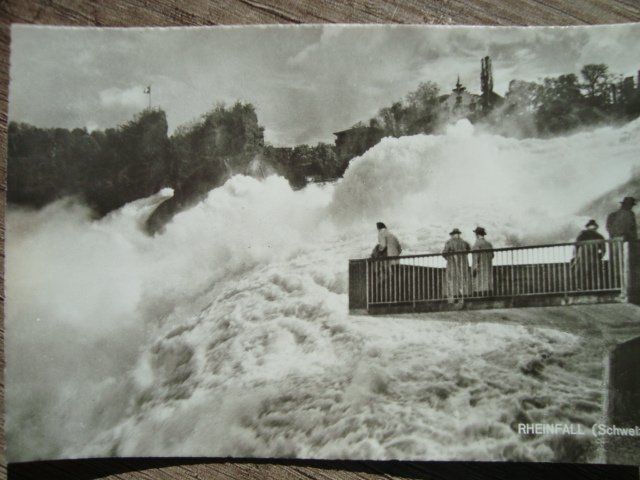 Cartoline postali: Schloss Laufen a. Rheinfall. Postkarte – Nuovo (secondo la descrizione) da Thun venduto da Gaad1961