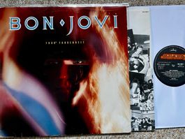 LP USA Rock Ikone Bon Jovi – 7800° Fahrenheit LP GEWASCHEN