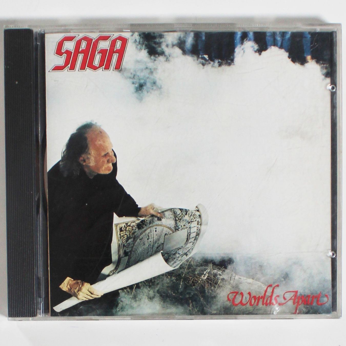 CD: CD - SAGA - WORLDS APART 1. CD Auflage 1987 – Usato da Brüttisellen venduto da Collector-Corner