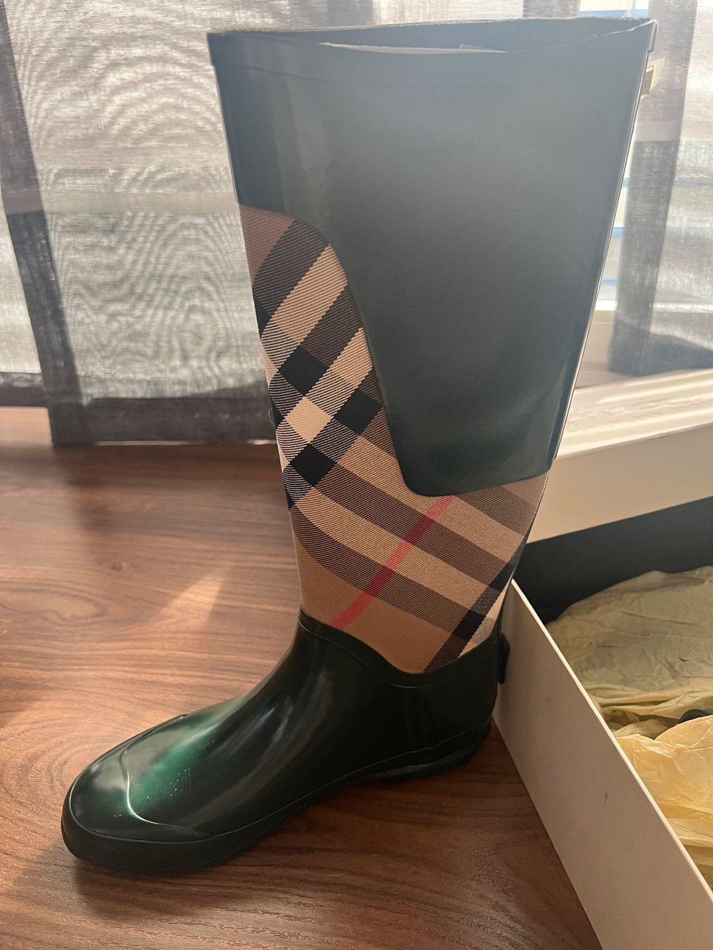 Burberry Scarpe da donna: Burberry Regenstiefel (neu) – Nuovo (secondo la descrizione) da Küsnacht ZH venduto da Oloroso