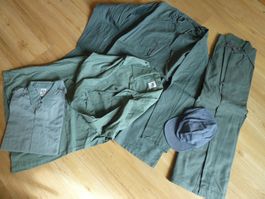 Waffenputzbluse, Militär, Waffen