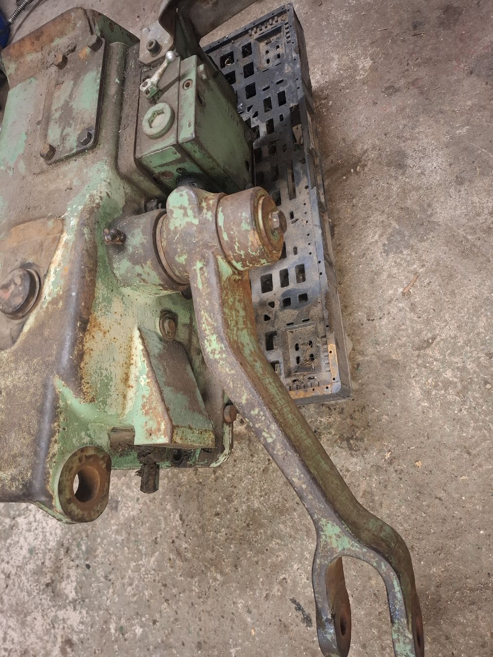 Altro per industria metallurgica: Heckhydraulik Bührer OS Kraftheber Tractospeed – Difettoso da Aeschau venduto da Elu2000 4