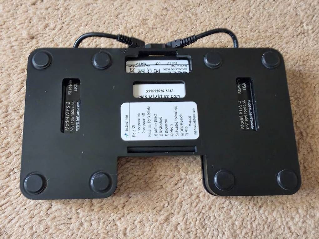Strumenti musicali: Pédale Bluetooth AirTurn Duo 200 – Usato da St-Légier-Chiésaz venduto da jmw_5jsz 1