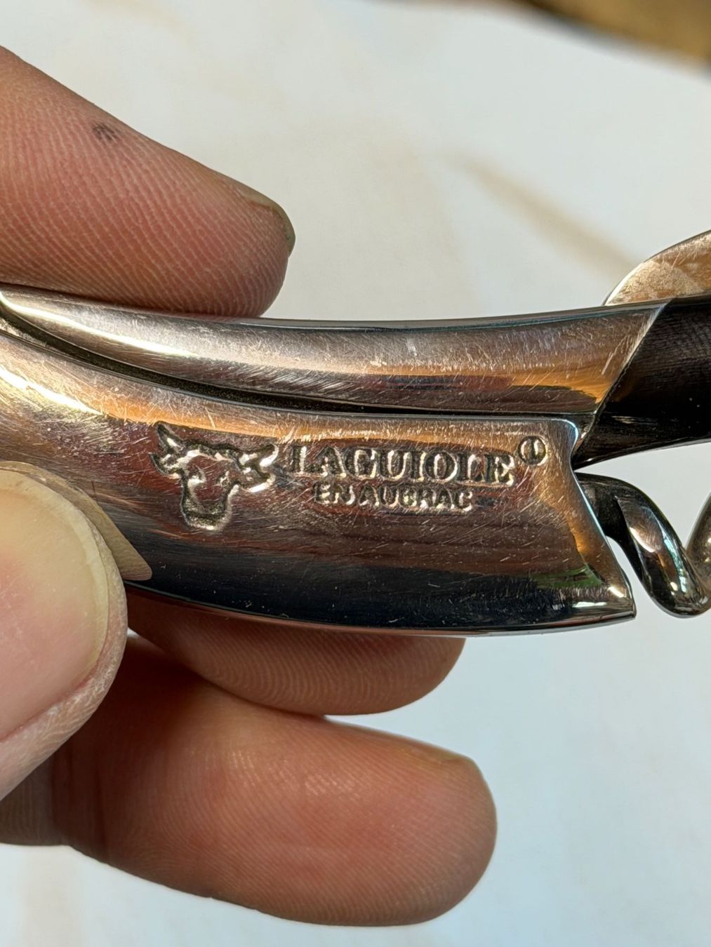 Laguiole Apribottiglie & Tappi per chiusura: Zapfenzieher LAGUIOLE – Usato da Zürich venduto da lokr 1