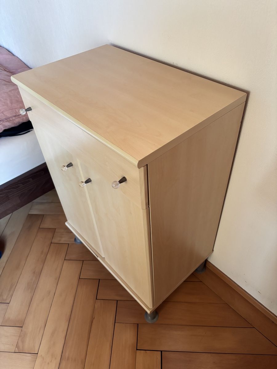 Commodes: Kommode 60x88x38 – D'occasion à St. Gallen par asf_yxl9 2