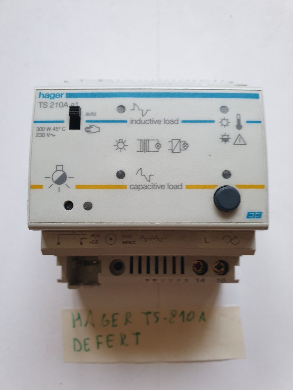 Hager Componenti elettronici: Hager TS-210A / VENDU COMME DEFECTUEUX – Difettoso da Moudon venduto da Amaroli7