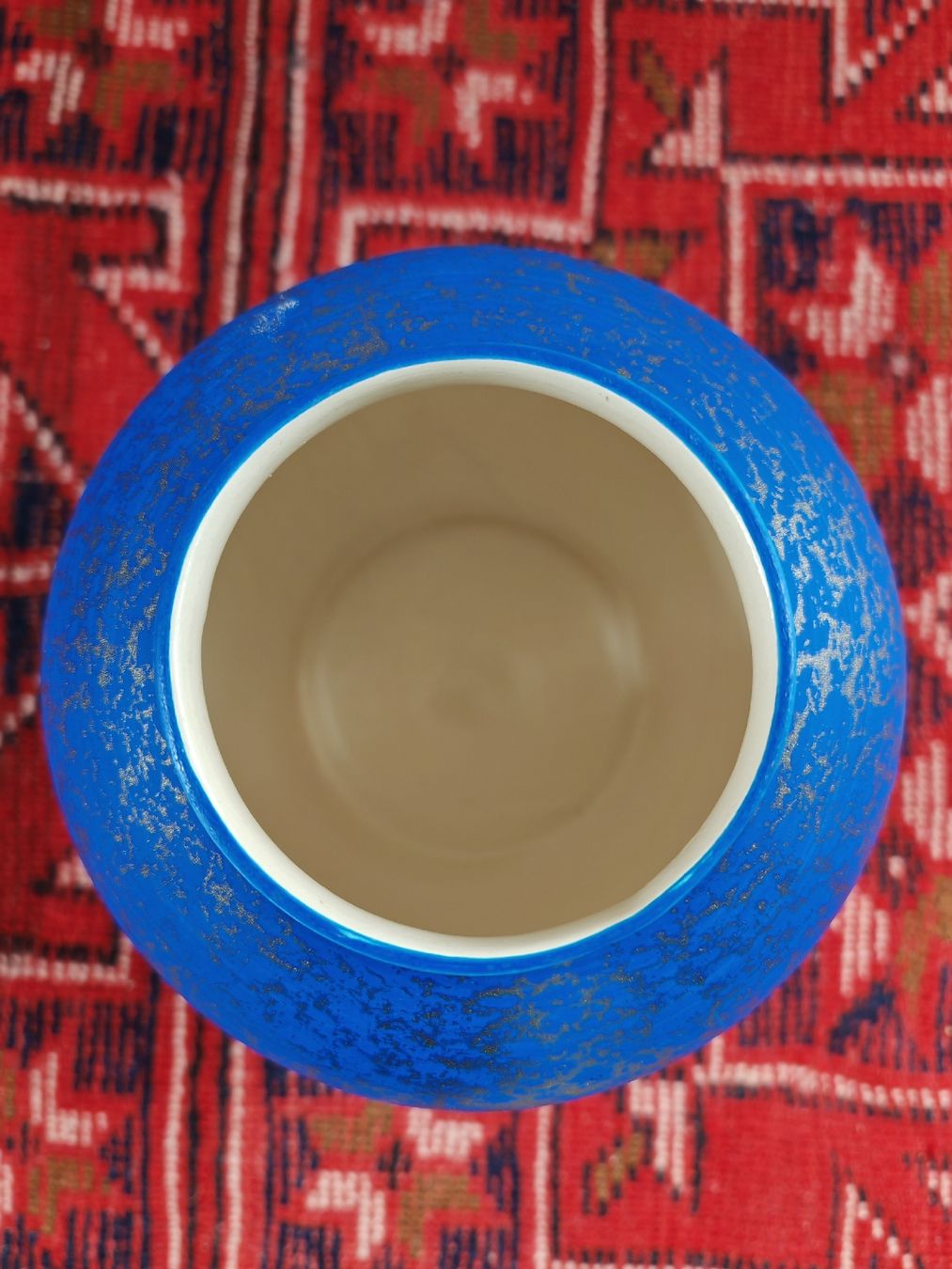 Vasi & Recipienti: Blaue Blumenvase mit Goldmuster, ca 19cm hoch – Nuovo (secondo la descrizione) da Rheinsulz venduto da Dred 2