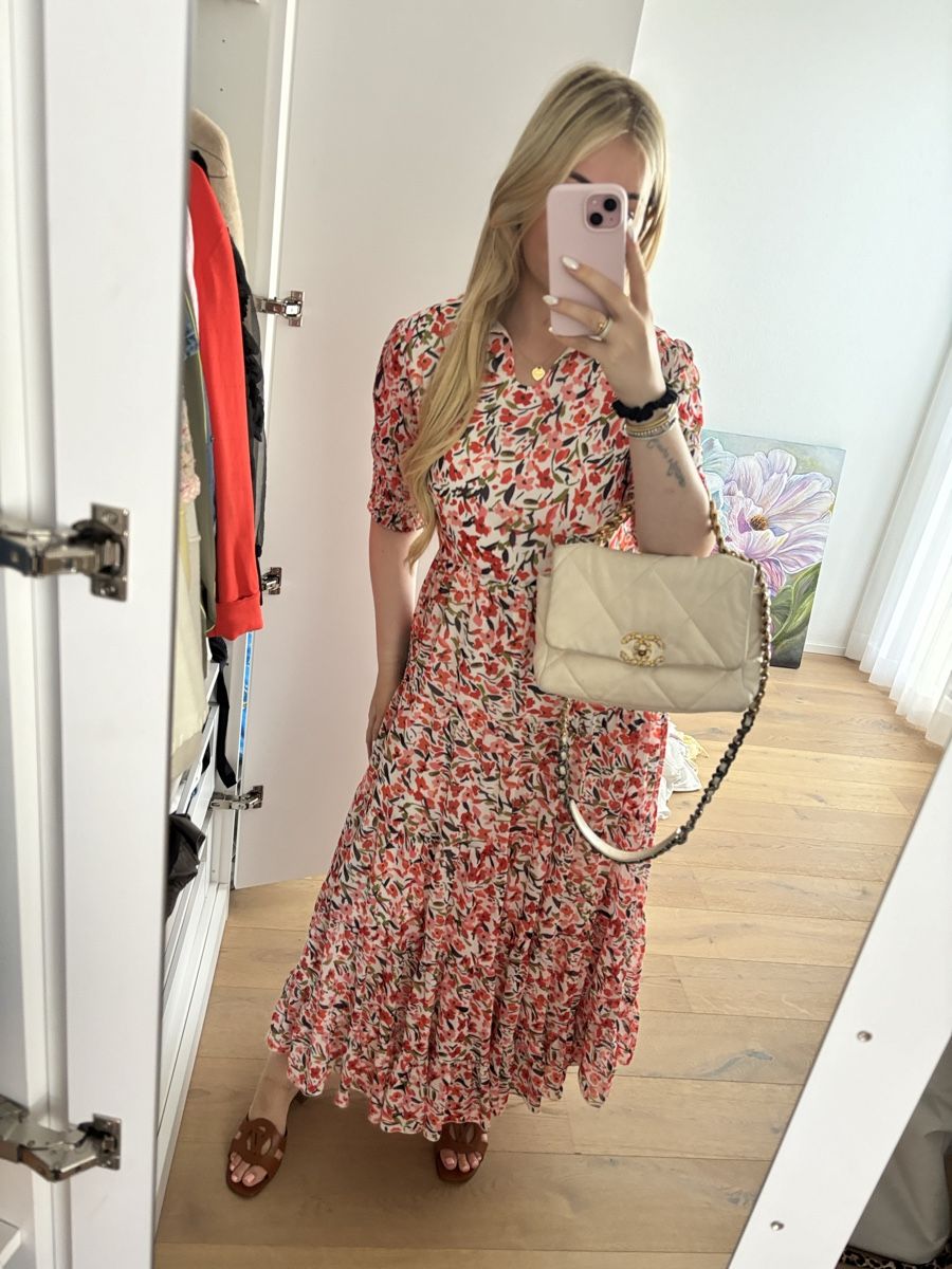 Lotti di vestiti: Sommerliches Kleid mit Blumenmuster, Grösse M – Nuovo (secondo la descrizione) da lenzburg venduto da naemi30 1