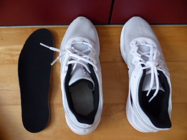 Nike Herrenschuhe: Nike Turnschuhe, Men, Gr. 44.5, neu – Neu (gemäss Beschreibung) aus Chur von Jacky17 5
