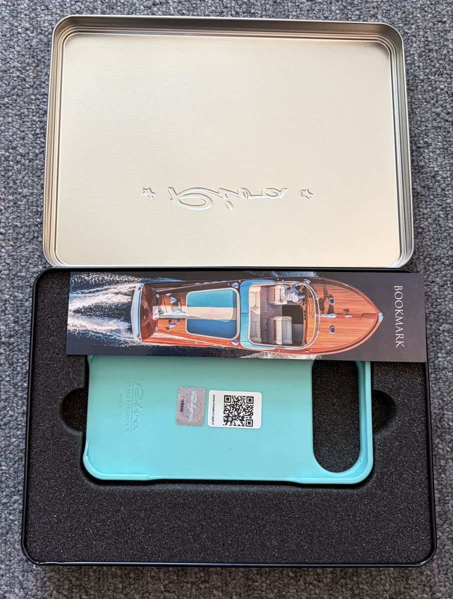Apple Cover & Protezioni schermo: Riva iPhone AIR Cover – Nuovo e nell'imballaggio originale da Zürich venduto da 1depe 1